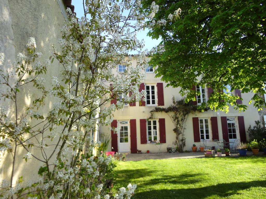 Le Logis De La Poupeliere Bed & Breakfast Vouhé Exterior foto